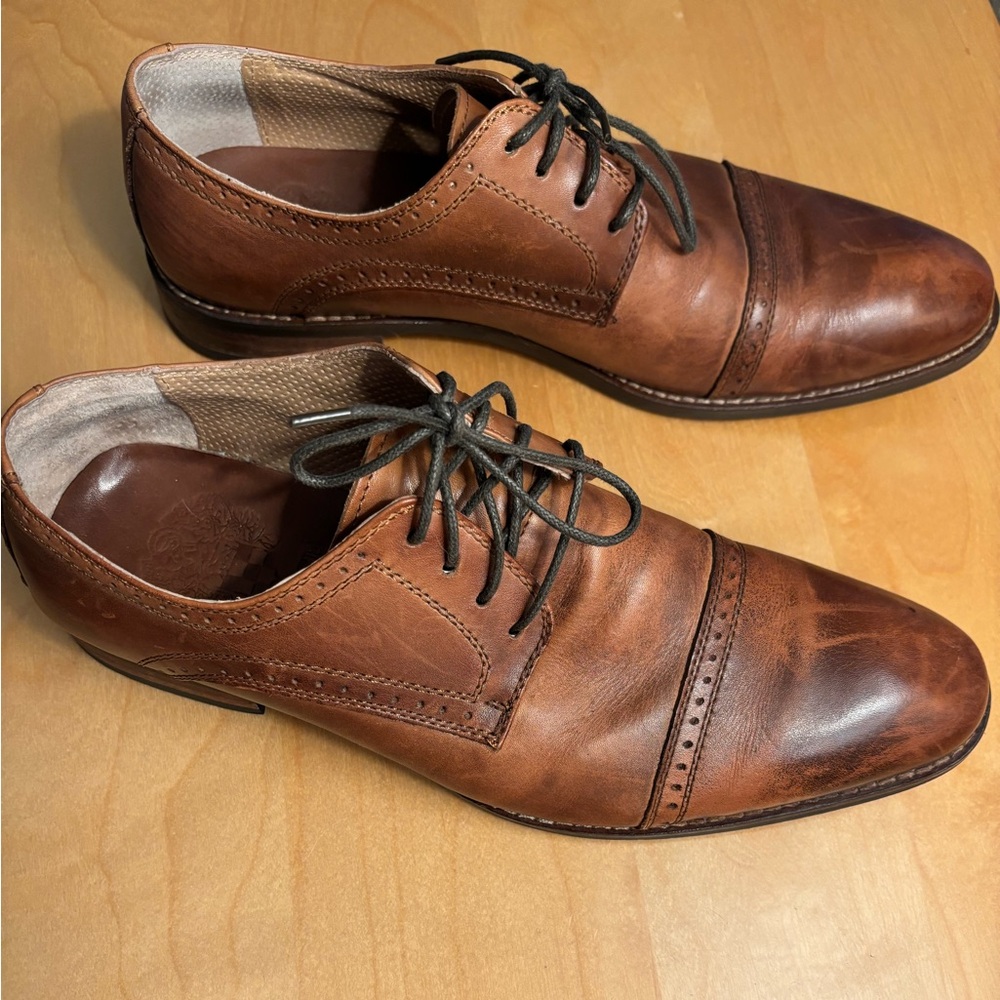Vince Camuto Tan Leather Oxfords